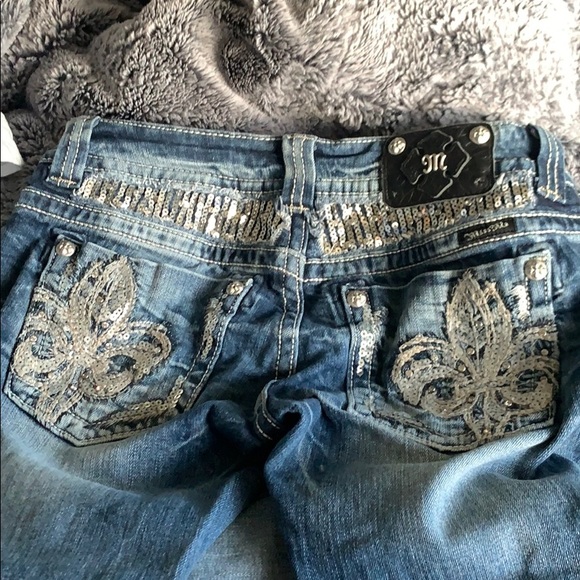 Miss Me Jeans - Picture 2 of 5